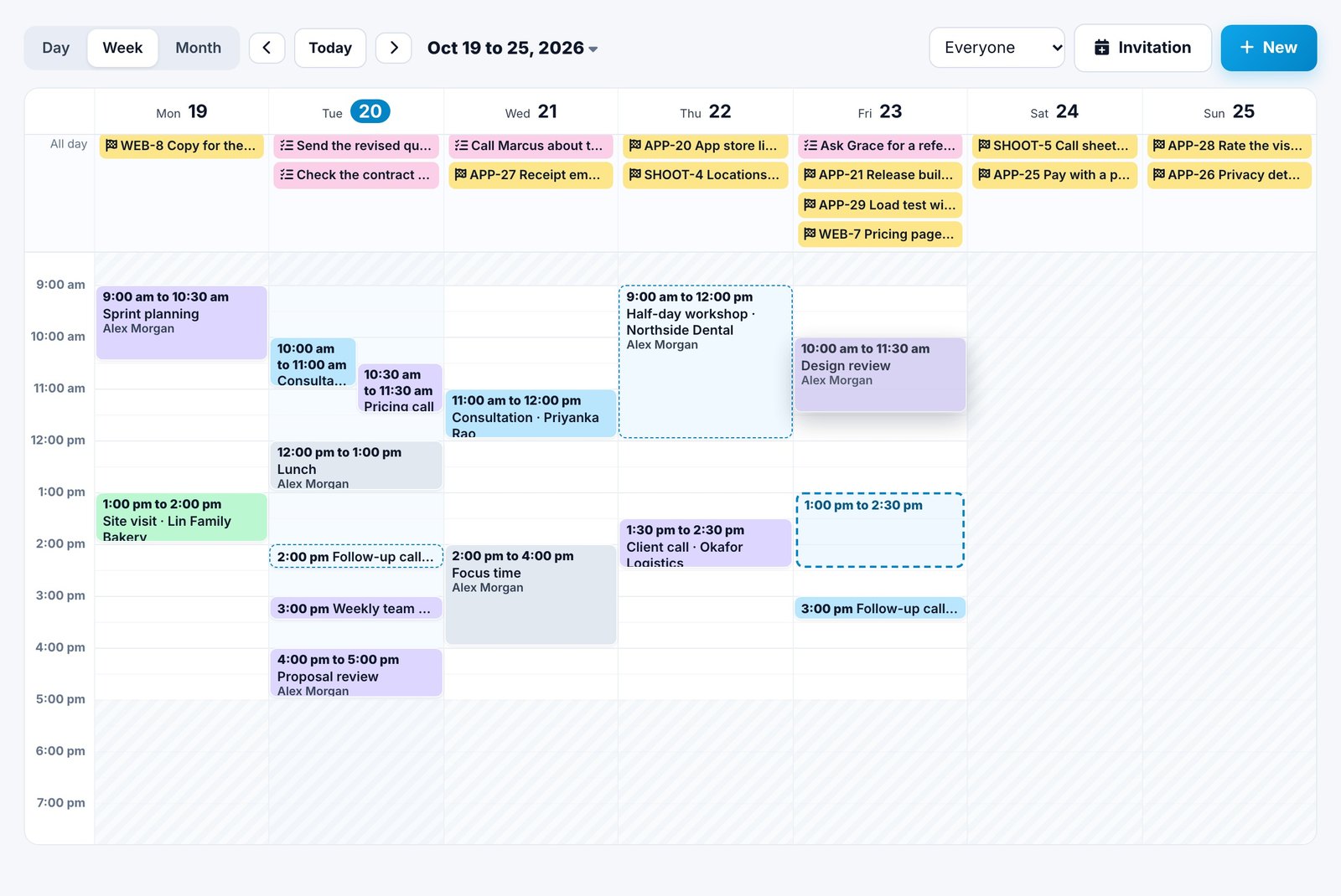 A meeting being dragged from 10:00 am to 1:00 pm on the week grid, with the new time shown as it moves